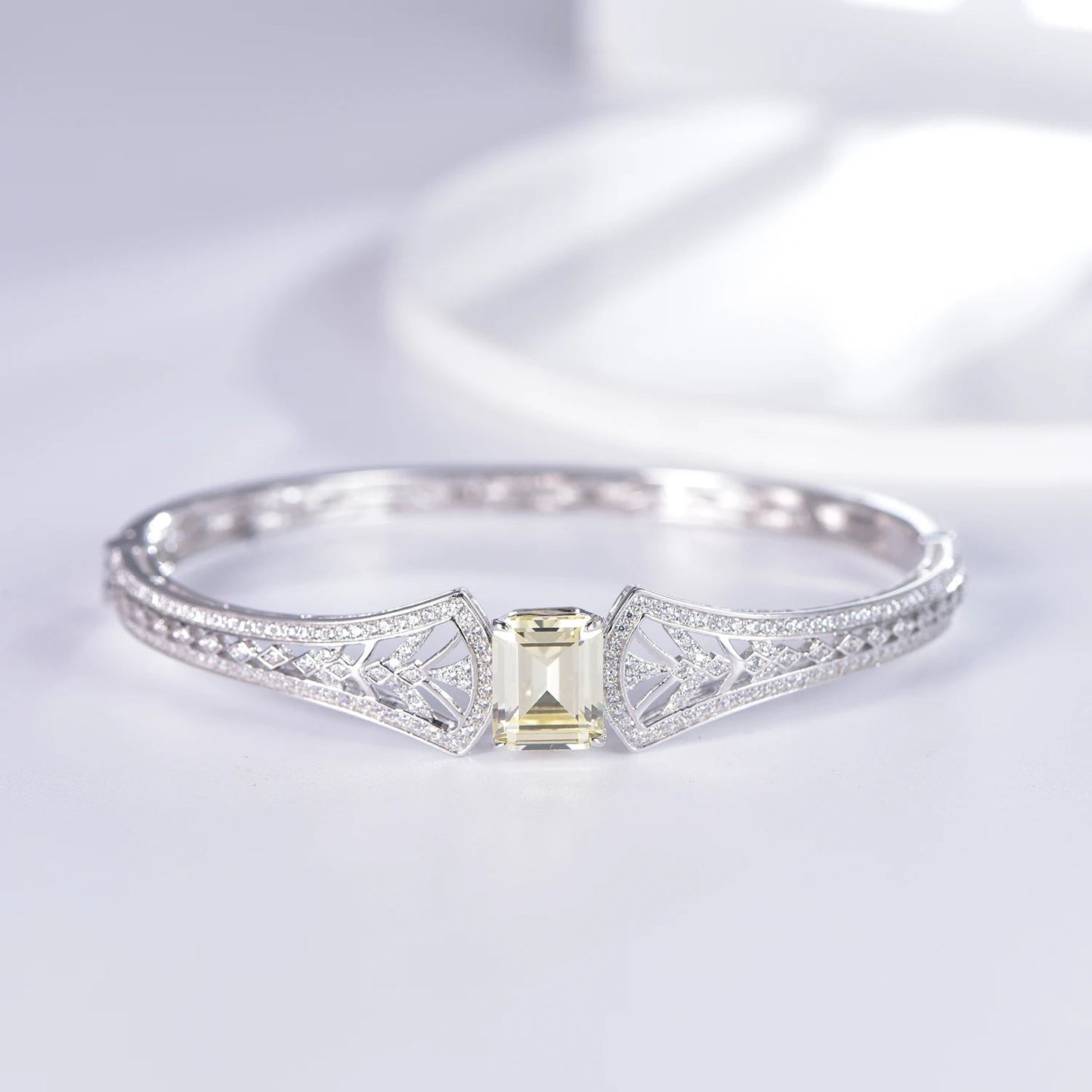 Classic yellow crystal stone special design 925 sterling silver bangle bracelet elegant women bangle Kirin Jewelry