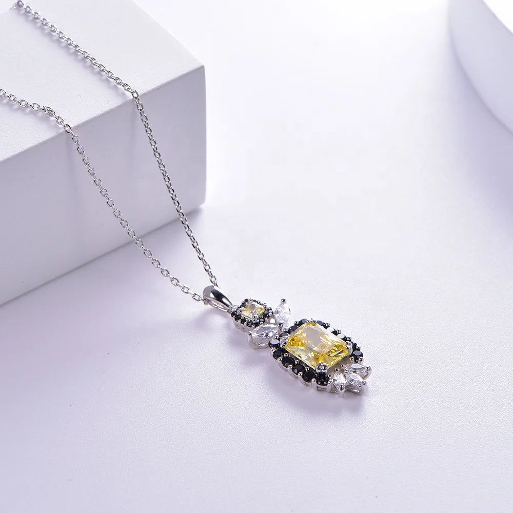 Fashion Dancing Diamond Necklace Women Silver Locket Pendant Marquise Diamond Pendant 925 Sterling Silver Chain Necklace Pendant Kirin Jewelry