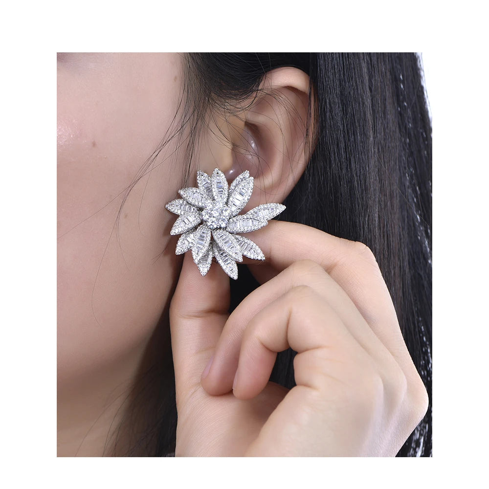 High Quality moissanite earrings studs Jewelry sterling silver 925 earrings Rhodium Plating Flower Jewelry Earrings clover earring wholesale Kirin Jewelry